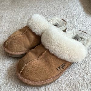 Ugg slippers